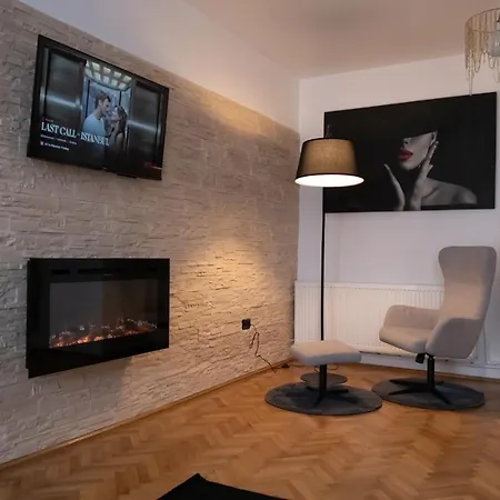 Casa Basarab * Brasov